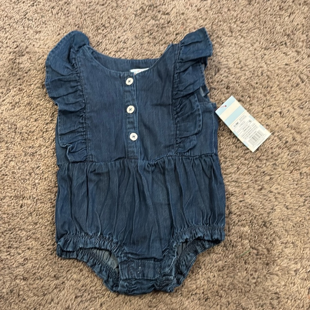 New 6-9 one piece romper